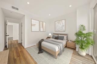 Contemporary Brand-New 4BR Home in Prime LA Location - 5