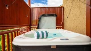 Evergreen Lodge by AvantStay Indoor Pool Game Room Theater - 5