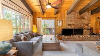 Fawn by AvantStay Secluded Cabin w Large Deck Surrounded by Forest - 8