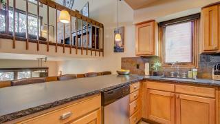 Ski-InSki-Out Townhome Steps to Main St Ski Lift Deck View of Old Town - 4