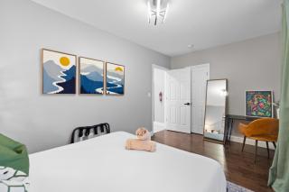 Urban Charm | Near EWR Airport Easy Access to NYC -  - 8