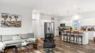 Pool Spa Pickleball Piano Near Pioneertown Harmony House by AvantStay - 1