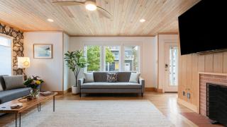 Grey Oak by AvantStay Surfer’s Retreat • Walk to Cove Beach Golf Firepit - 8