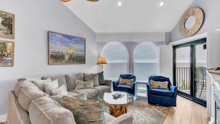 518 Seascape Waterfront Views Community Pool - 5