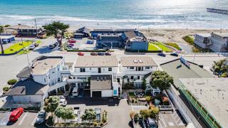 Bright Cayucos Bungalow Steps to Beach Pier 3BR w Shared Firepit Lounge - 8