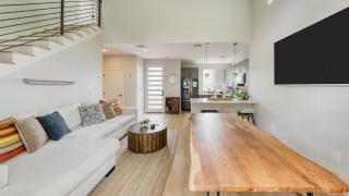 Private Pool Firepit Patio Steps to East Austin Dining Music Art Murals - 1