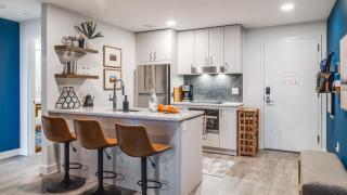 Jordanelle Sunrise Modern Condo Gondola Access Year-Round Outdoor Fun - 8