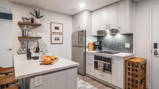 Jordanelle Sunrise Modern Condo Gondola Access Year-Round Outdoor Fun - 3