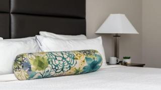 Bold CozySuites with gym, roof #7 - 7