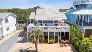Beach Retreat w Sundeck Golf Cart Bikes Bungalow House by AvantStay - Seacrest - 0
