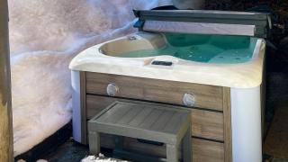 Explorer by AvantStay Close to Slopes Game Room Guest Suite Hot Tub - 9