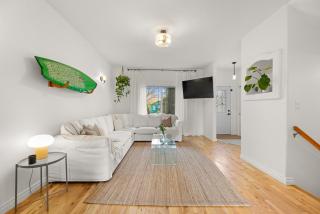 Stylish 3-Bedroom Home in Buena Vista - 4