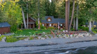 Homewood Lakefront by AvantStay Private Beach Lake Access Views - 4