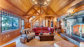 Homewood Lakefront by AvantStay Private Beach Lake Access Views - 1