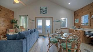 Fish Camp Cottage by AvantStay Shared PoolViews - 5