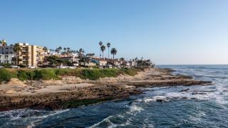 Oceanfront in La Jolla Steps to Beach Shops Dining Dawn Patrol by AvantStay - 8