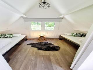 Tranquil Countryside Stay in Durbuy - 3