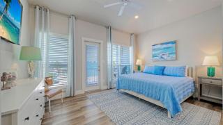 Peaceful Paradise Private Pool Balcony Views 5 Mins to Whitecap Beach - Corpus Christi - 6