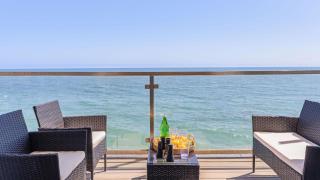 Beach Retreat with Oceanfront Balconies Direct Beach Access Pacific Coast Outlook by AvantStay - 9