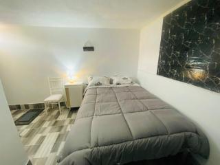 Habitación Privada con Baño Privado Cama Doble - 8