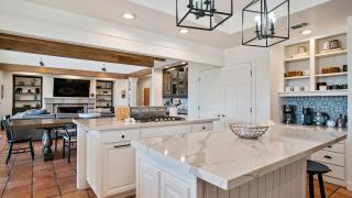 Wellsona Vineyard Retreat Pool Hot Tub Views Main Home Guest Home - 1