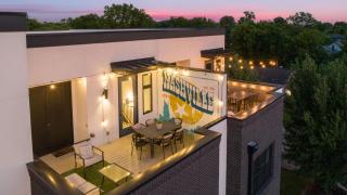 Skyline Soundhouse by AvantStay Rooftop Deck Game Room near East Nashville Broadway - 9