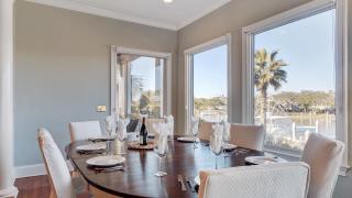 20 Morgan Place Drive by AvantStay Waterfront Home w Private Dock - 5