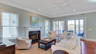 20 Morgan Place Drive by AvantStay Waterfront Home w Private Dock - 3