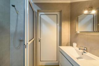 Banda Além Apartment by Mth - 7