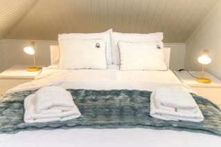 Banda Além Apartment by Mth - 4