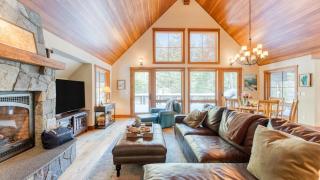 Minutes to Ski Resorts 5min Walk to Lake Sunnyside Ward Creek by AvantStay - 9