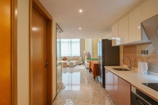 Extra-large, luxurious three-bedroom, two-bathroom apartment in Bantian, near Shenzhen North Huawei Tianan Cloud Valley - 9