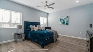 New Beauty by AvantStay Modern Central Location - 2