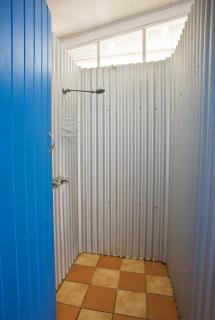 Sunset Villa – Pet-Friendly Waterfront Studio for 4 with Bay & Ocean Views in 1770 - 7