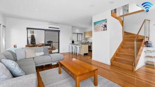 Seachange Escape - 0