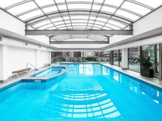 Mantra on Russell - 7