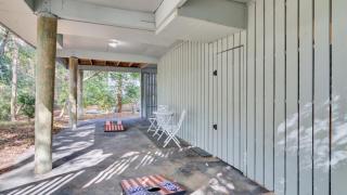 10 Sandcrab Court by AvantStay Beautiful Home w Deck Walk to the Beach - 5