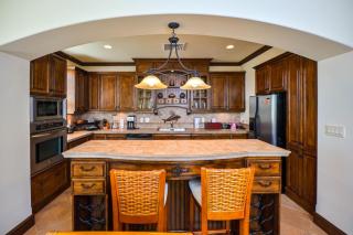 Montebello 2C - 3 bdr 3 bath Ocean View - 1