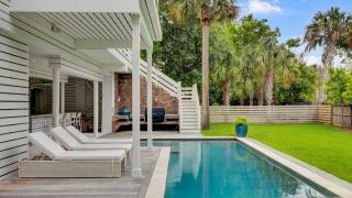 Be a Sullivans Local 1307 Cove Avenue by AvantStay Pool Outdoor Living - 8