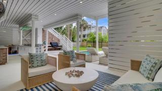 Be a Sullivans Local 1307 Cove Avenue by AvantStay Pool Outdoor Living - 6