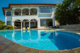 Casa Puesta del Sol 5 bdr - Ocean View Family - 1