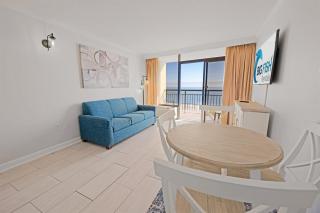 KING Honeymoon Suite Pools at Caravelle Resort! - 0