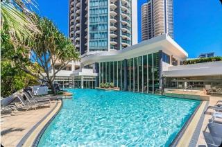 Stunning Oceanview - Beachfront hotel suite - 3