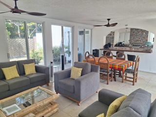 Casa Santa Cruz 4 bdrm house-Pool & walk to Beach - 6