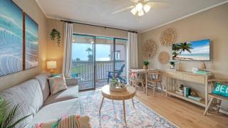 Private Balcony w Ocean View Pool Hot Tub Access Ocean Echo by AvantStay - 4