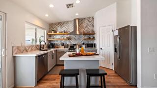 Montego by AvantStay Private Yard w Pool Hot Tub - Indio - 4