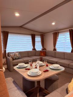 Hot tub retreat, at Tattersall Lakes caravan - 8