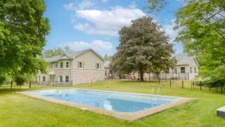 Game Farm Villa by AvantStay 10BDR Private Pond Spa Pool Family-Friendly - Catskill - 9