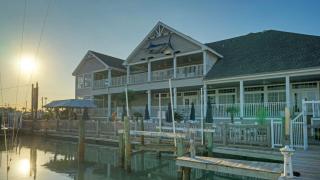 Blue Marlin at Trout Street Balcony w Marina Views Walk to Port A Nightlife - 7