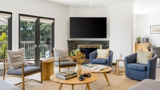 Edendale by AvantStay Urban Hilltop Oasis w Amazing Views in 3 of Los Feliz - 1